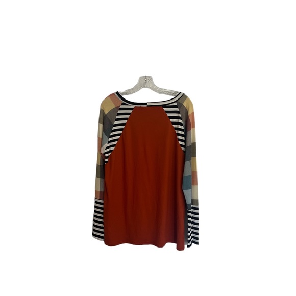 Rust & Multi Color Raglan Top - Picture 2 of 2
